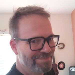 Meet your Posher, Kris